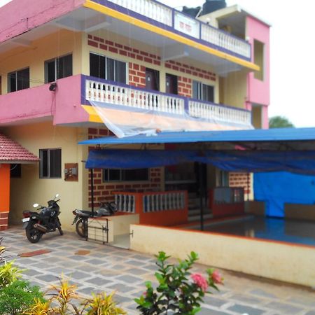 Yash Garden Residency Hotel Ganpatipule Esterno foto