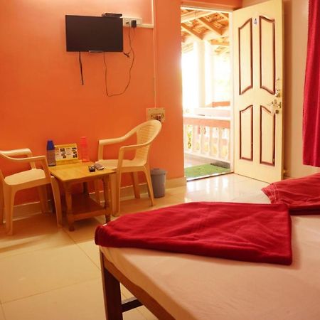 Yash Garden Residency Hotel Ganpatipule Esterno foto