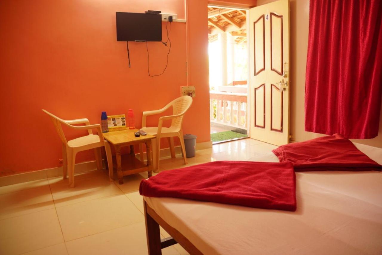 Yash Garden Residency Hotel Ganpatipule Esterno foto