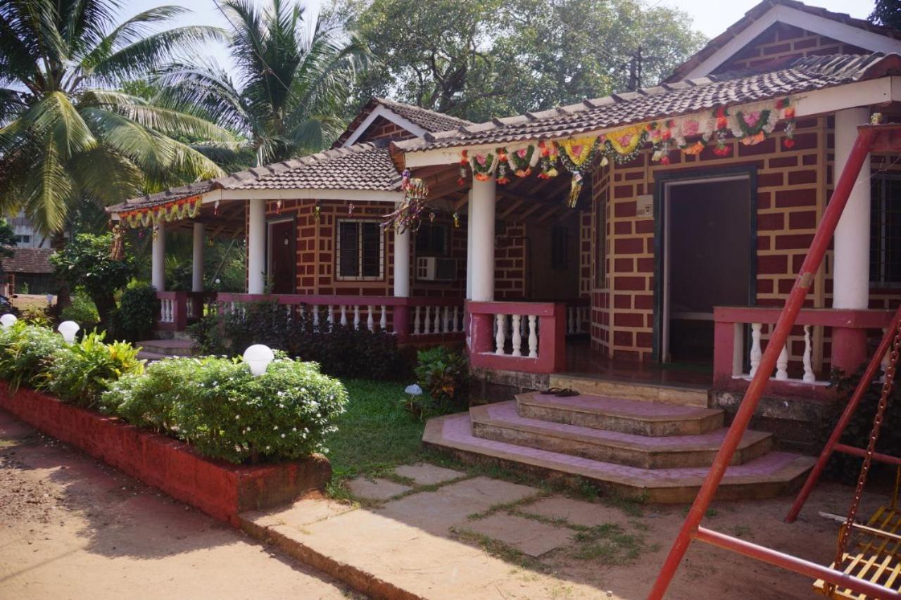 Yash Garden Residency Hotel Ganpatipule Esterno foto